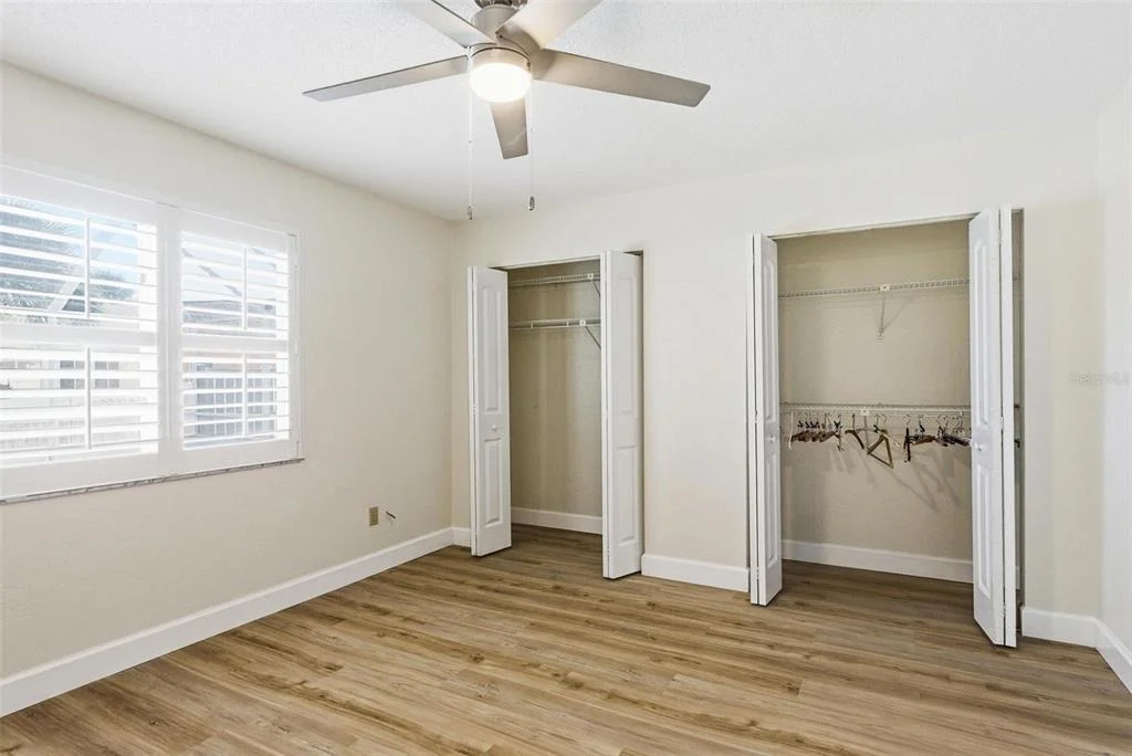 Photo of 33 E SEA HARBOR