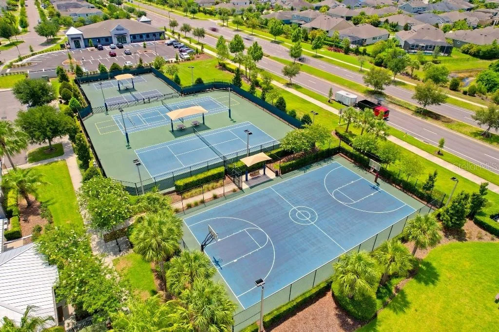 Photo of 6135 VOYAGERS PLACE