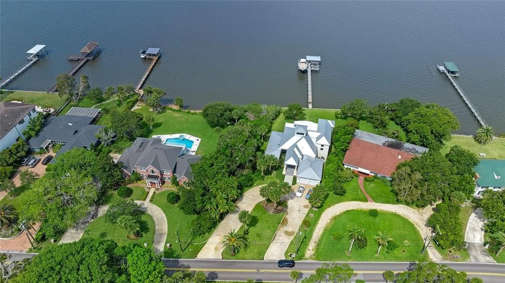 Photo of 200 JOHN ANDERSON DRIVE