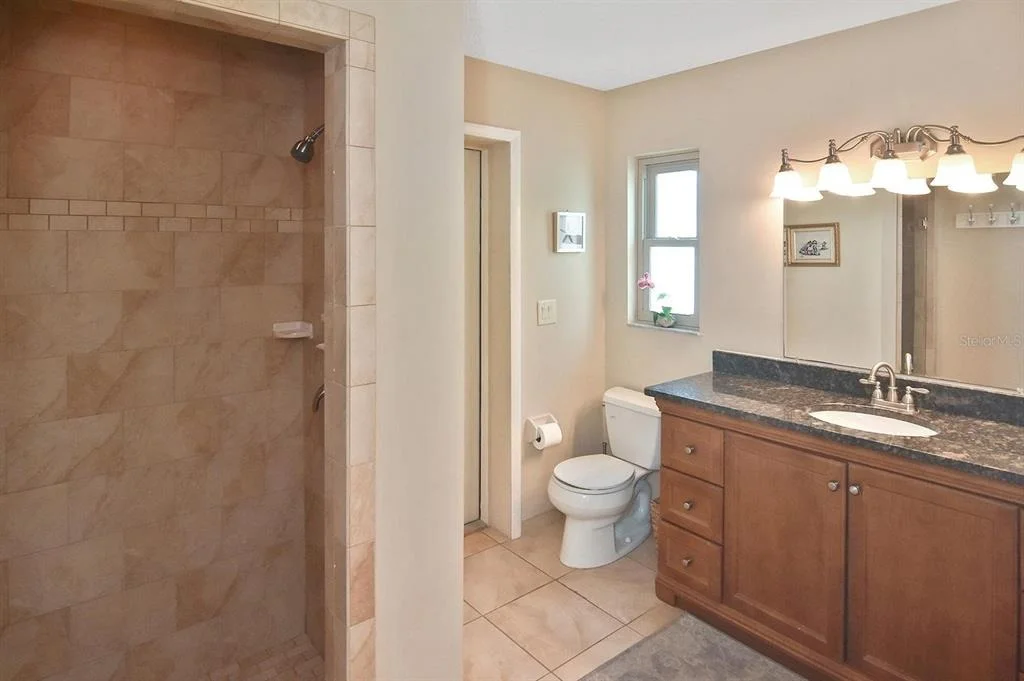 Photo of 429 DARLING DRIVE