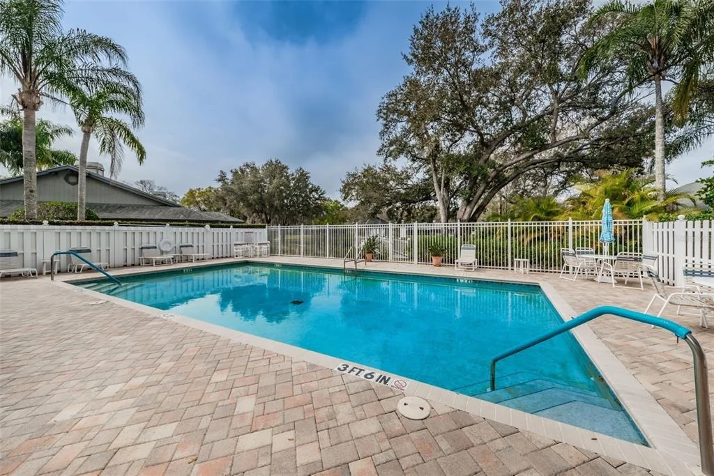 Photo of 900 LUCAS LANE