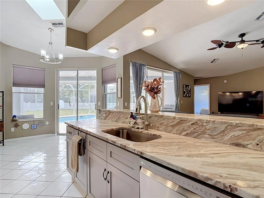 Photo of 1051 HOOK DRIVE