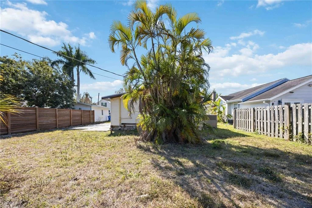 Photo of 2710 3RD AVENUE W