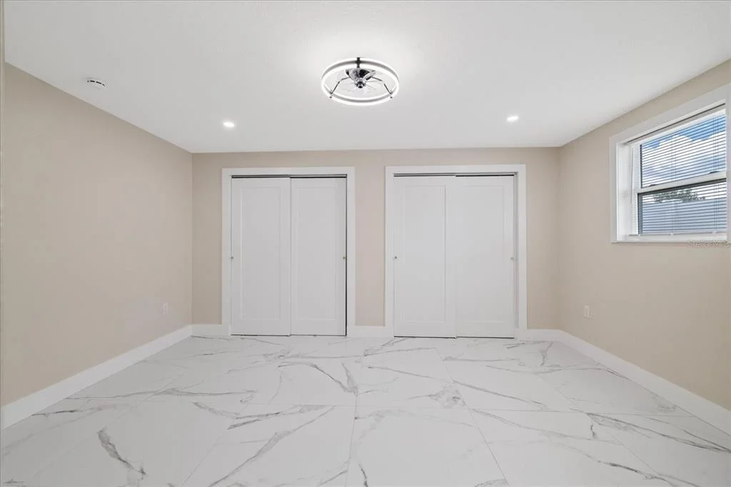 Photo of 2229 ROSELAWN DRIVE