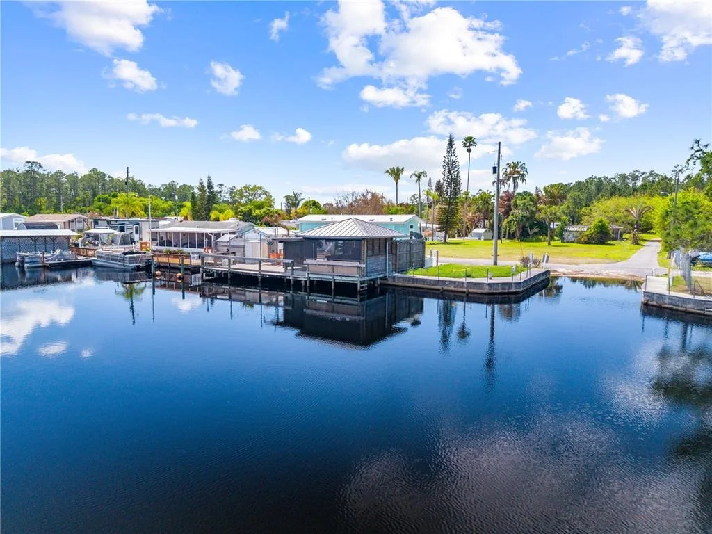 Photo of 1315 PINE ISLAND DR N