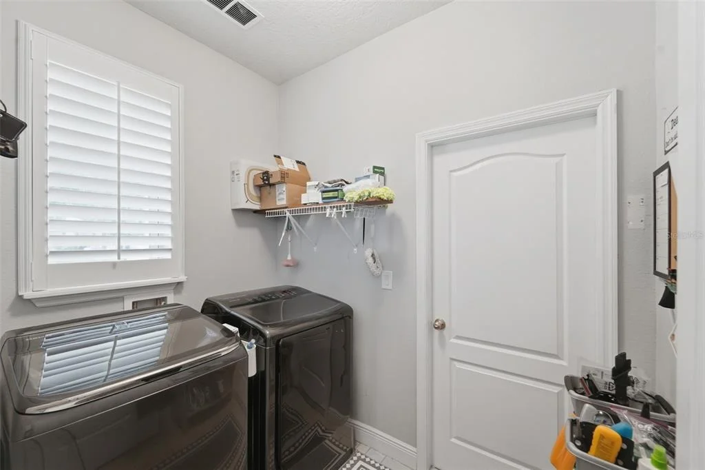 Photo of 1395 RILEY CIRCLE