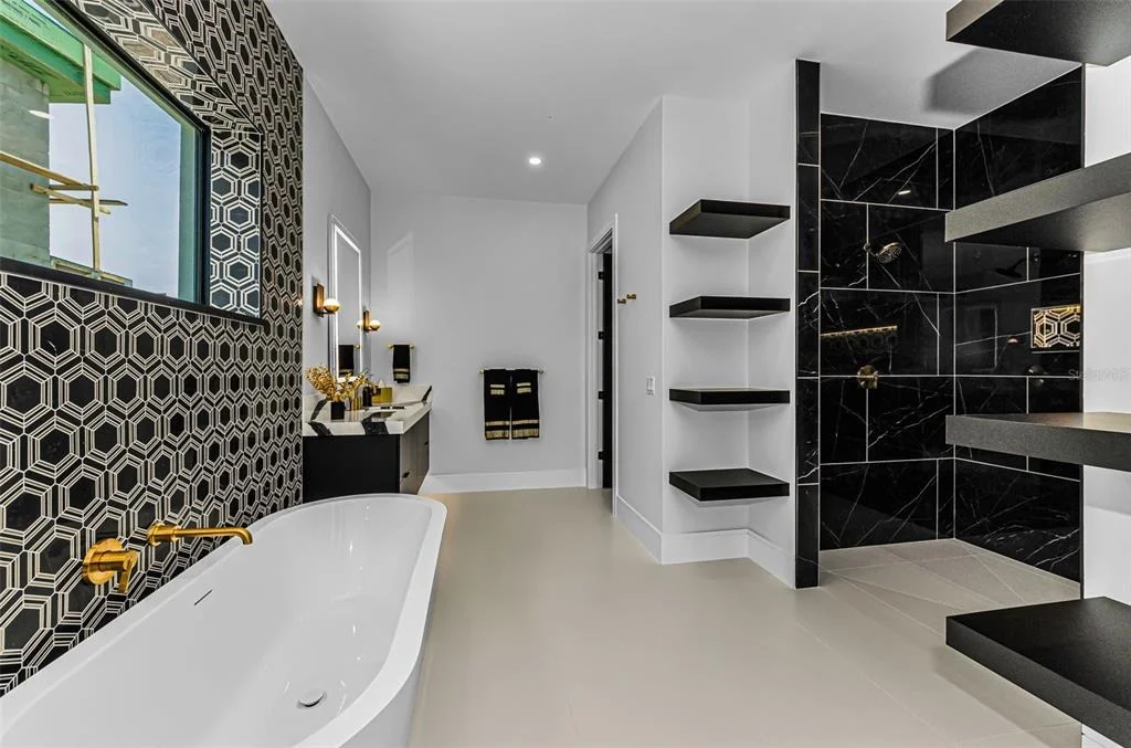 Photo of 43 DOLPHIN DRIVE