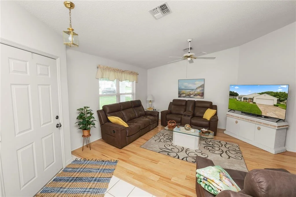 Photo of 1120 PARAKEET TRAIL