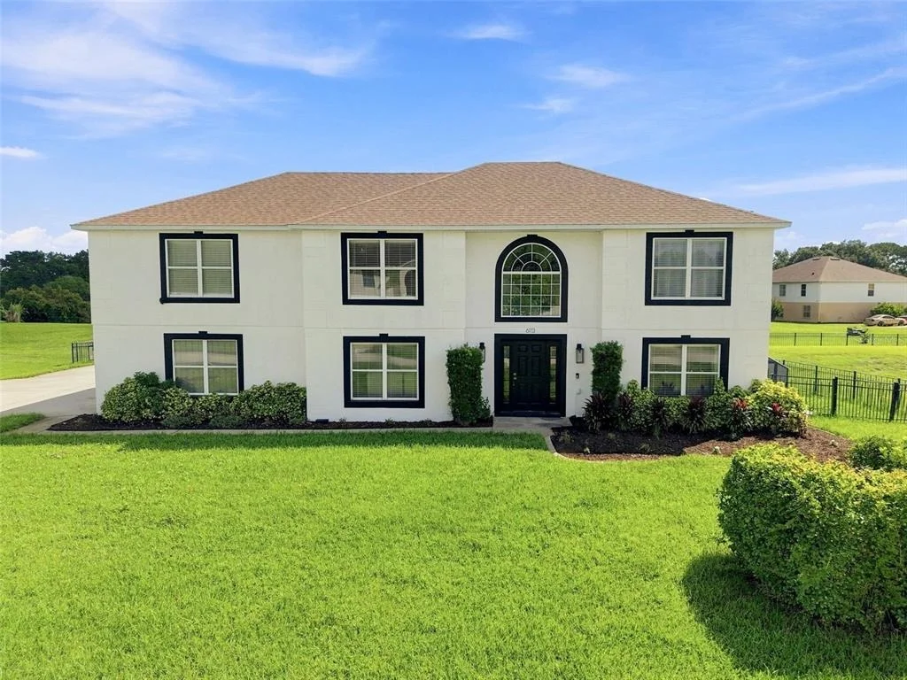 Photo of 6113 WATERFIELD WAY