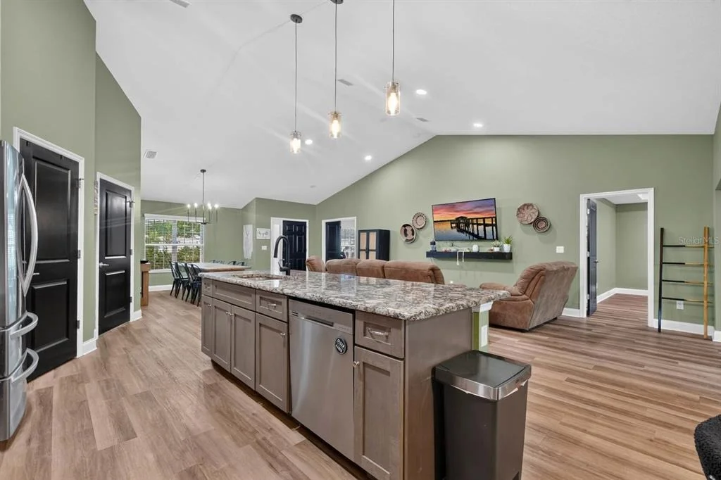 Photo of 5 LYNTON PLACE