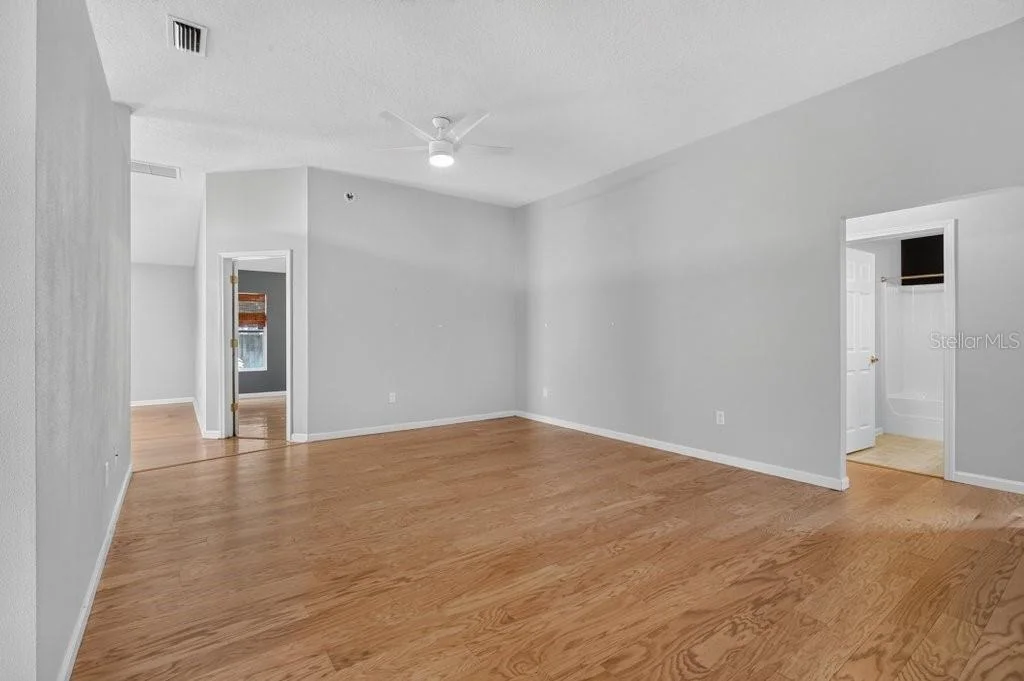 Photo of 828 CRYSTAL SPRING WAY