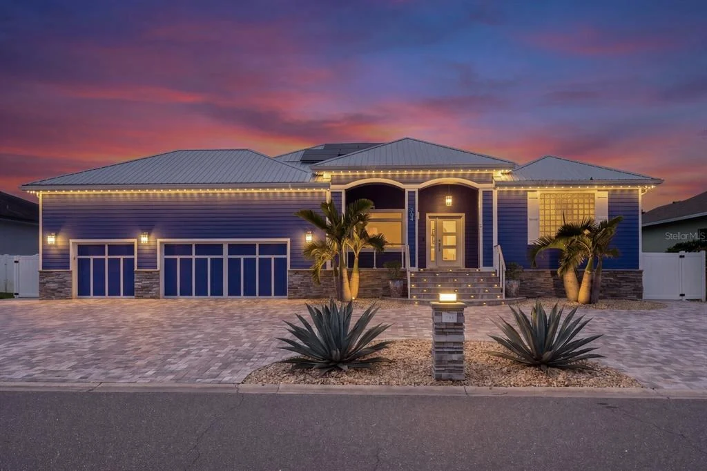 Photo of 704 EAGLE LANE