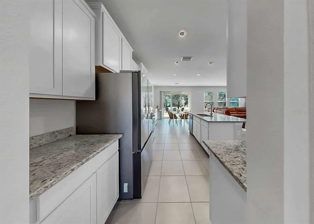 Photo of 16454 WOODSIDE GLEN