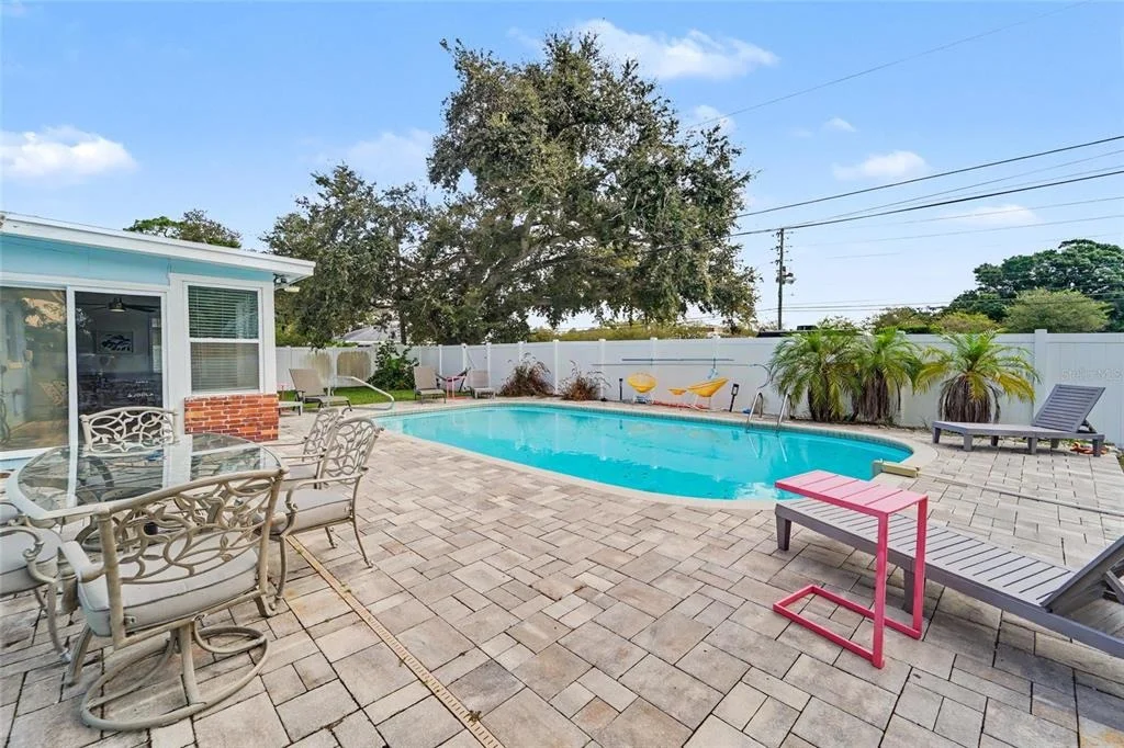 Photo of 8465 RIDGEWOOD CIRCLE