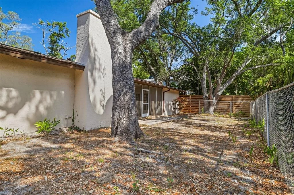 Photo of 2749 GREENDALE DRIVE