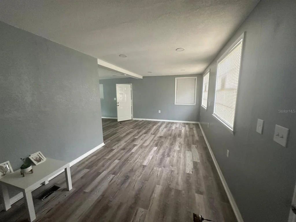 Photo of 1430 RON ROAD