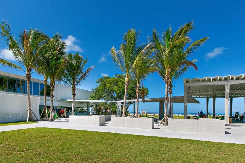Photo of 622 TROPICAL CIRCLE