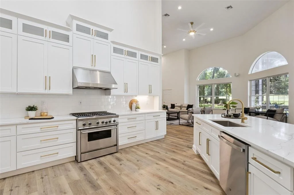 Photo of 6943 SE 12TH CIRCLE