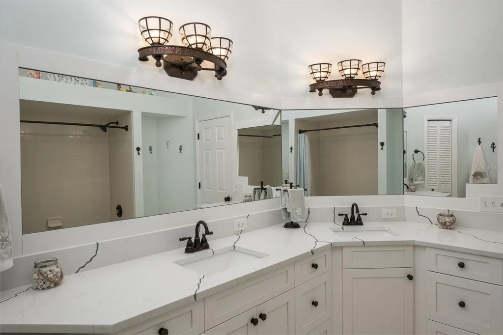 Photo of 110 DEERPATH DRIVE
