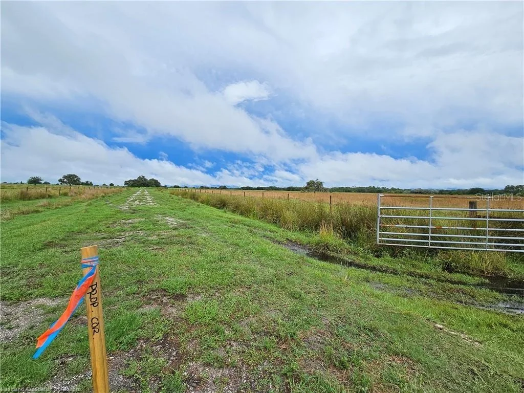 Photo of 1013 CATTLE RANCH ROAD
