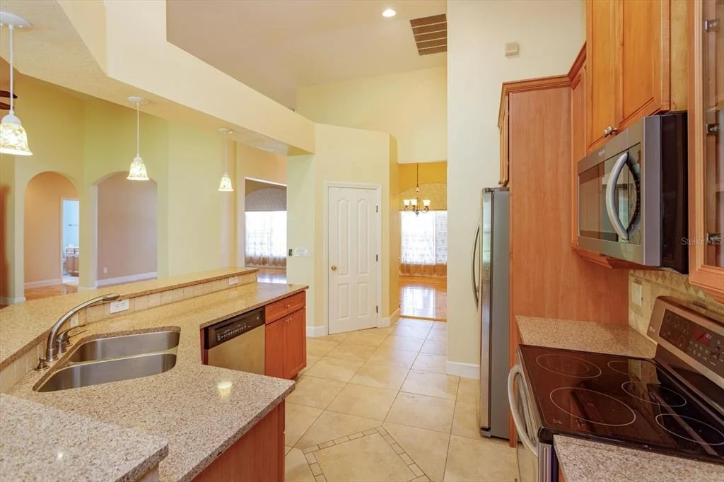 Photo of 12560 KATHERINE CIRCLE