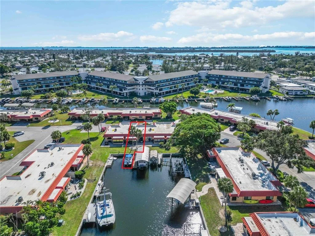 Photo of 9608 VALENCIA COVE