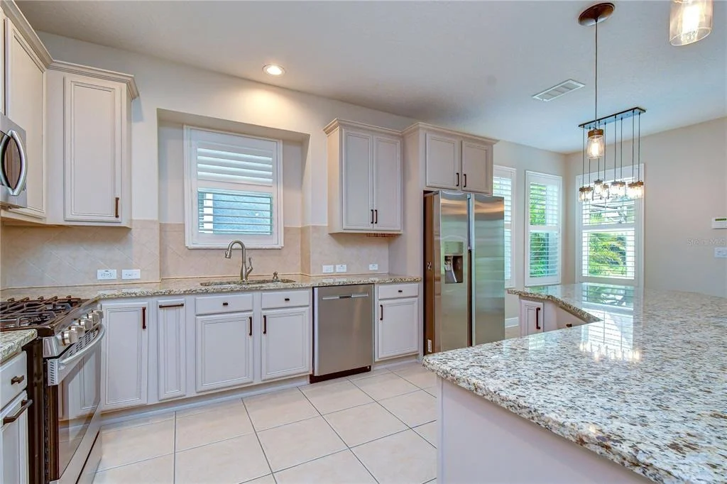 Photo of 6135 CHURCHSIDE DRIVE