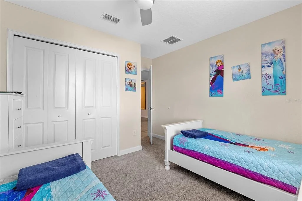 Photo of 1559 FLANGE DRIVE