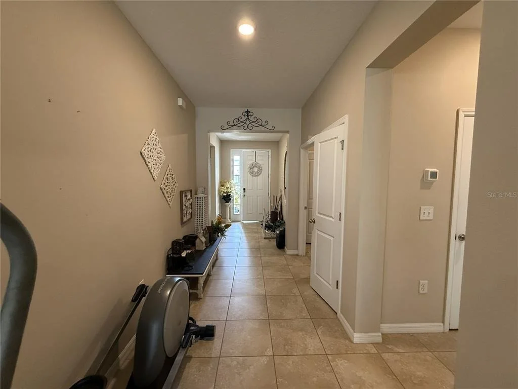 Photo of 16418 WOODSIDE GLEN