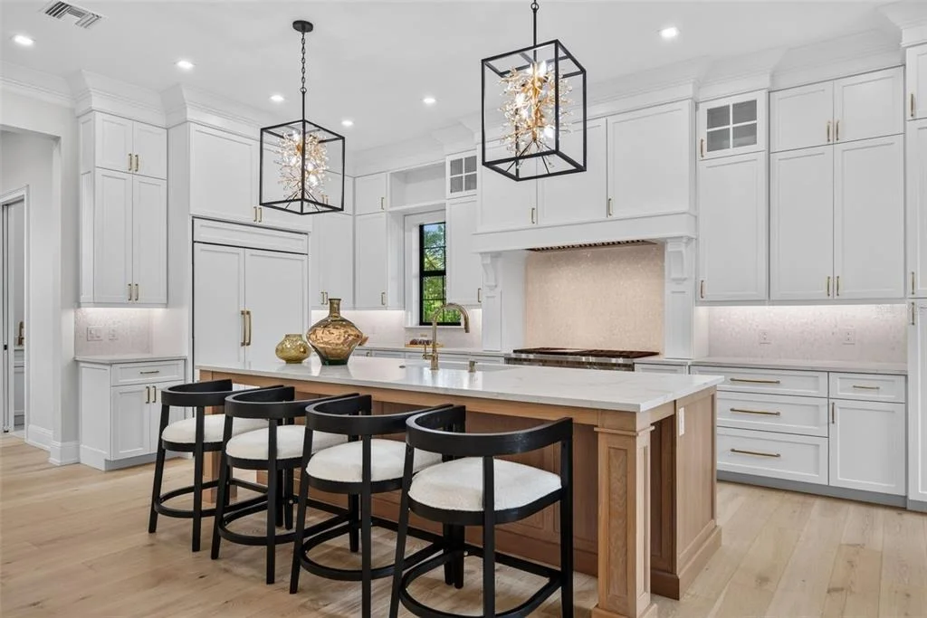 Photo of 656 TROPICAL CIRCLE