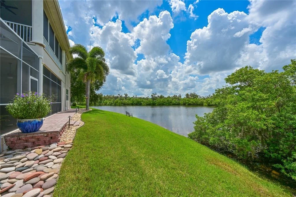Photo of 11515 SAVANNAH LAKES DRIVE