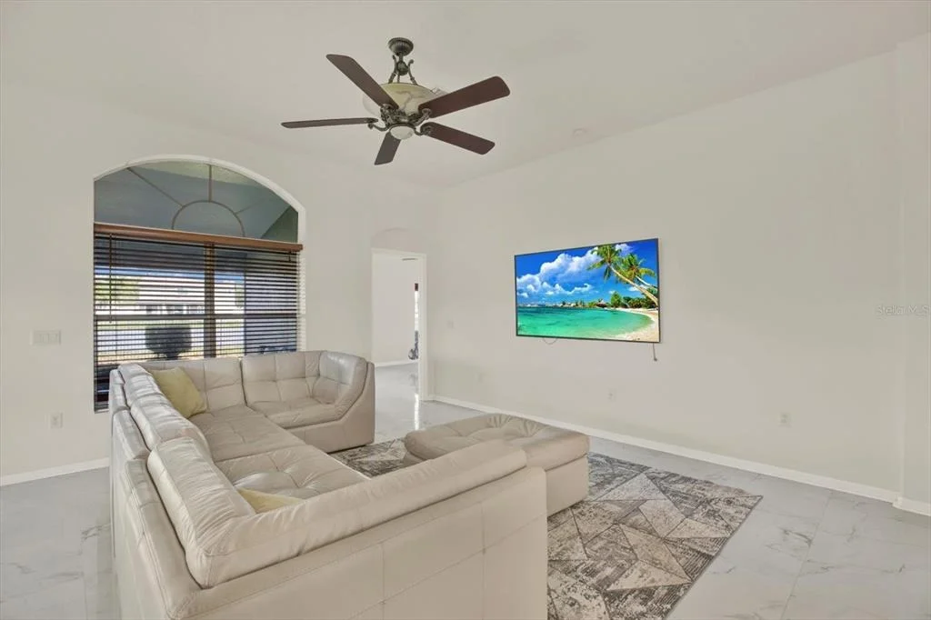 Photo of 1851 ARBOR KNOLL LOOP
