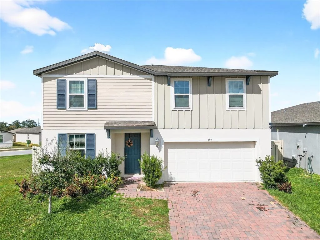 Photo of 953 CAMBRIDGE DRIVE