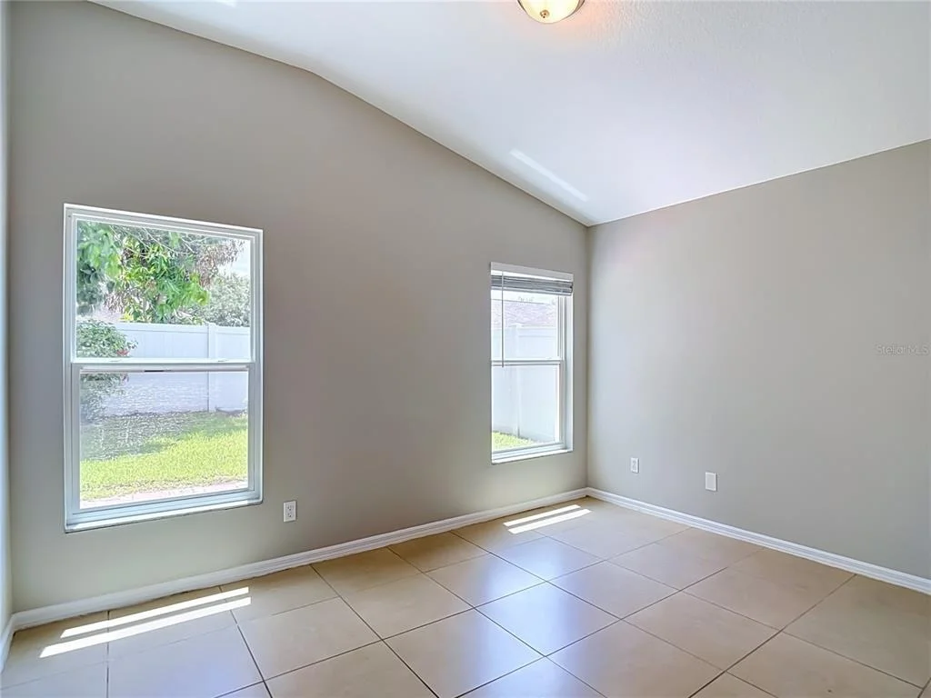 Photo of 805 LESA GLEN PLACE