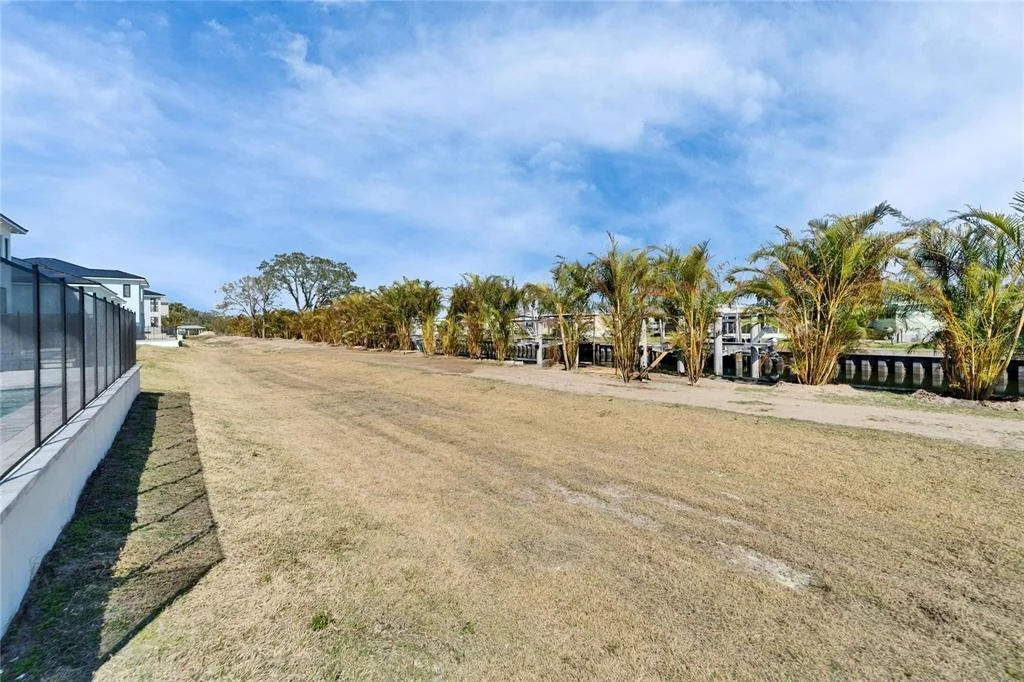 Photo of 6540 SIMONE SHORES CIRCLE