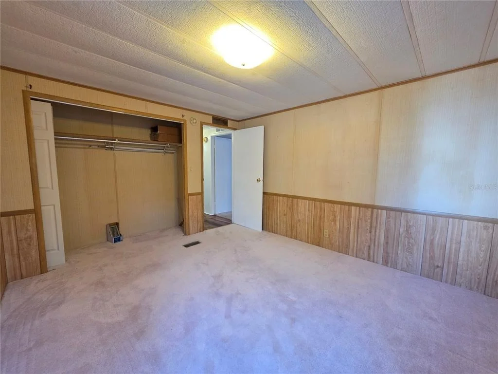 Photo of 8027 EASTERN CIRCLE DRIVE