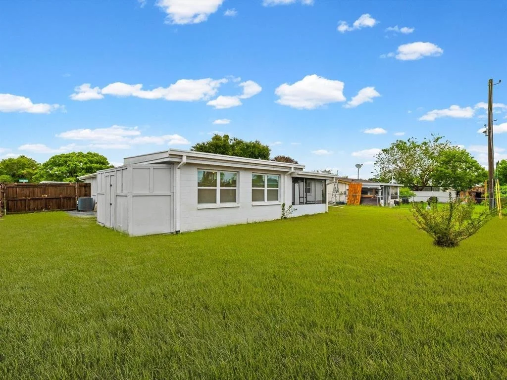 Photo of 4004 SCARLET MAPLE DRIVE