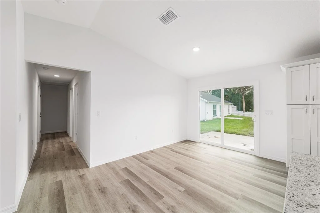 Photo of 23827 SW BEAVER DRIVE