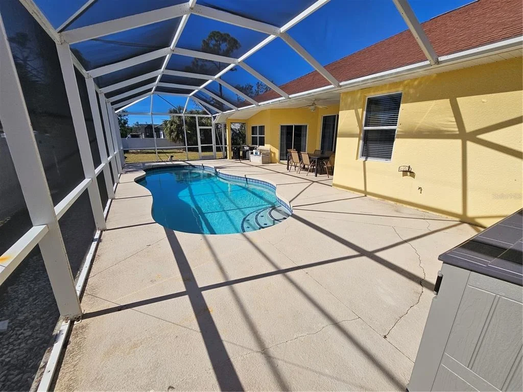 Photo of 779 NECTAR ROAD