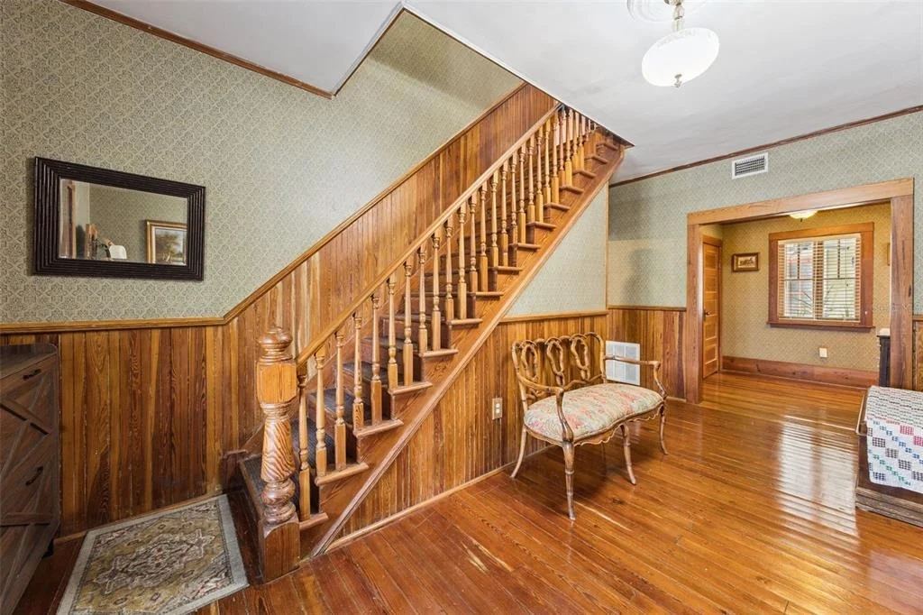 Photo of 2201 CELERY AVENUE