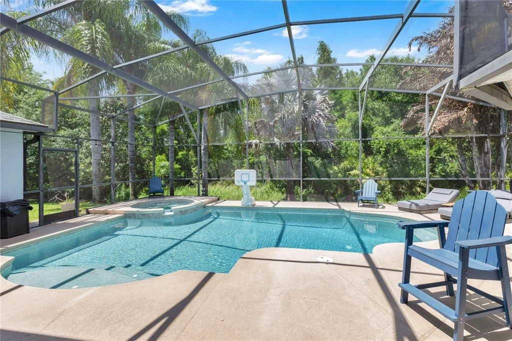 Photo of 4011 CHIPPEWA COURT