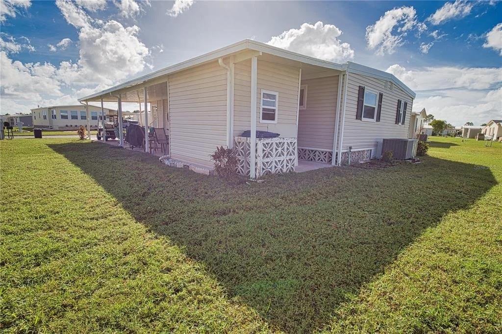 Photo of 702 BLANCA