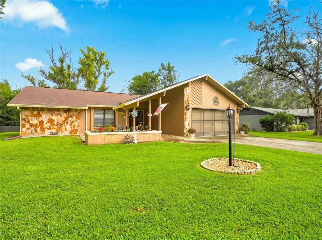 Photo of 24088 EPPLEY DRIVE