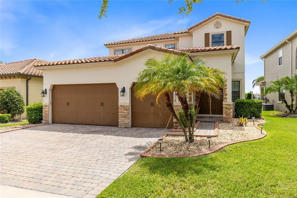 Photo of 10478 STAPELEY DRIVE