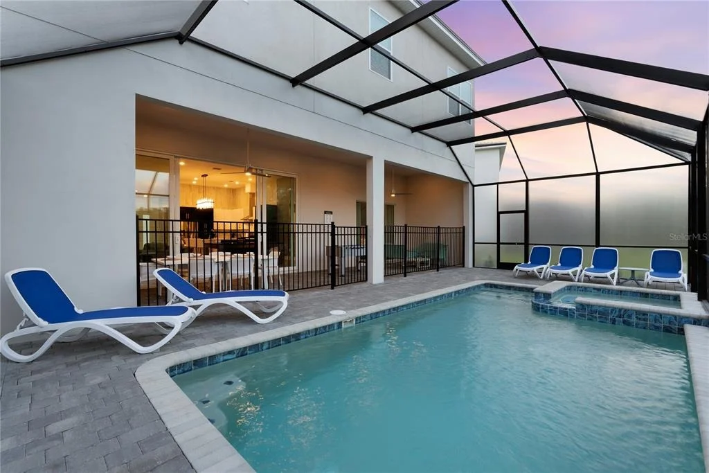 Photo of 2121 PINE OAK LOOP