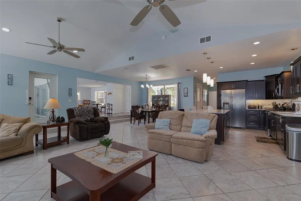 Photo of 39 WOOD RIDGE DRIVE