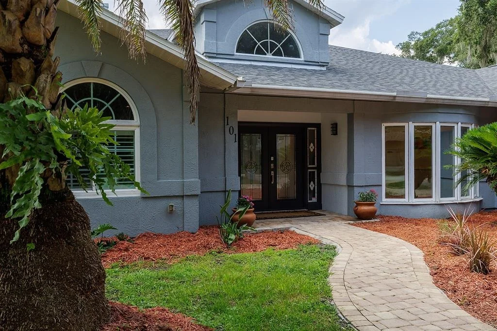 Photo of 101 N ST ANDREWS DRIVE