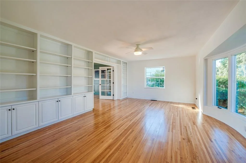 Photo of 835 JOHN ANDERSON DRIVE