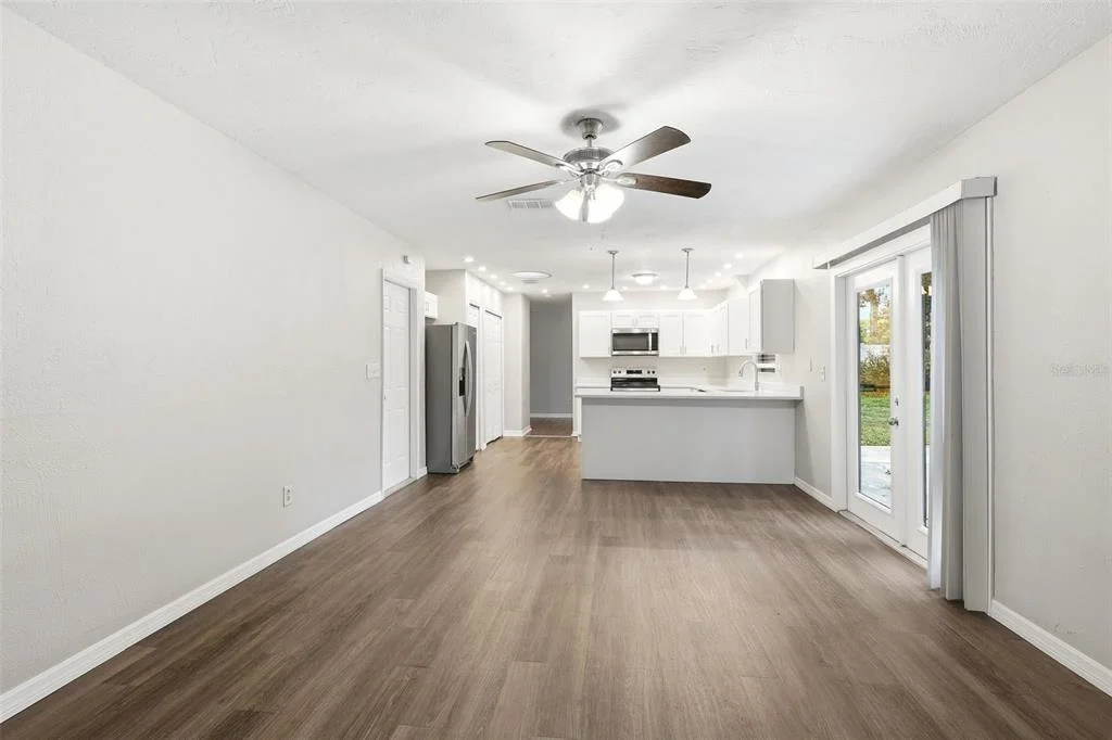 Photo of 483 SPRUCEVIEW DRIVE