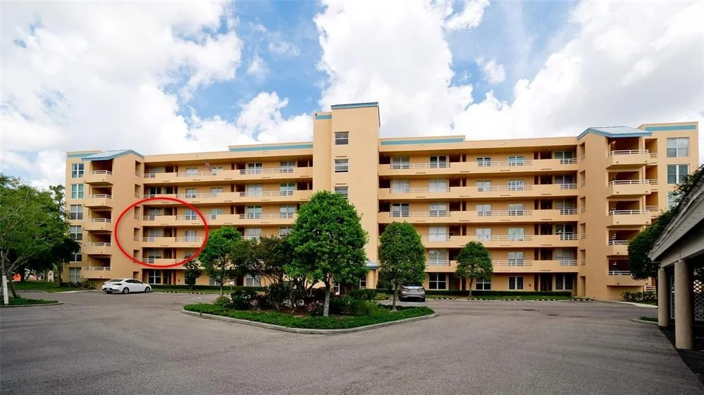 Photo of Unit 302 at 4570 PINEBROOK CIRCLE